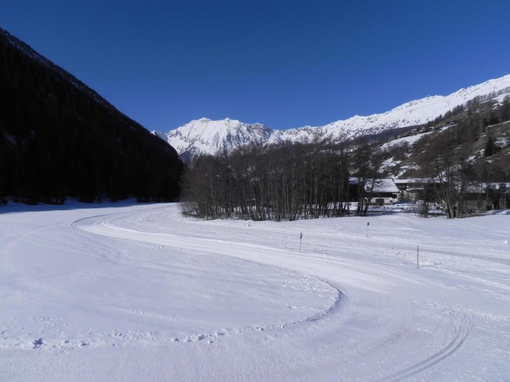 Villa Americana Chambres D'Hotes Champoluc Eksteriør bilde