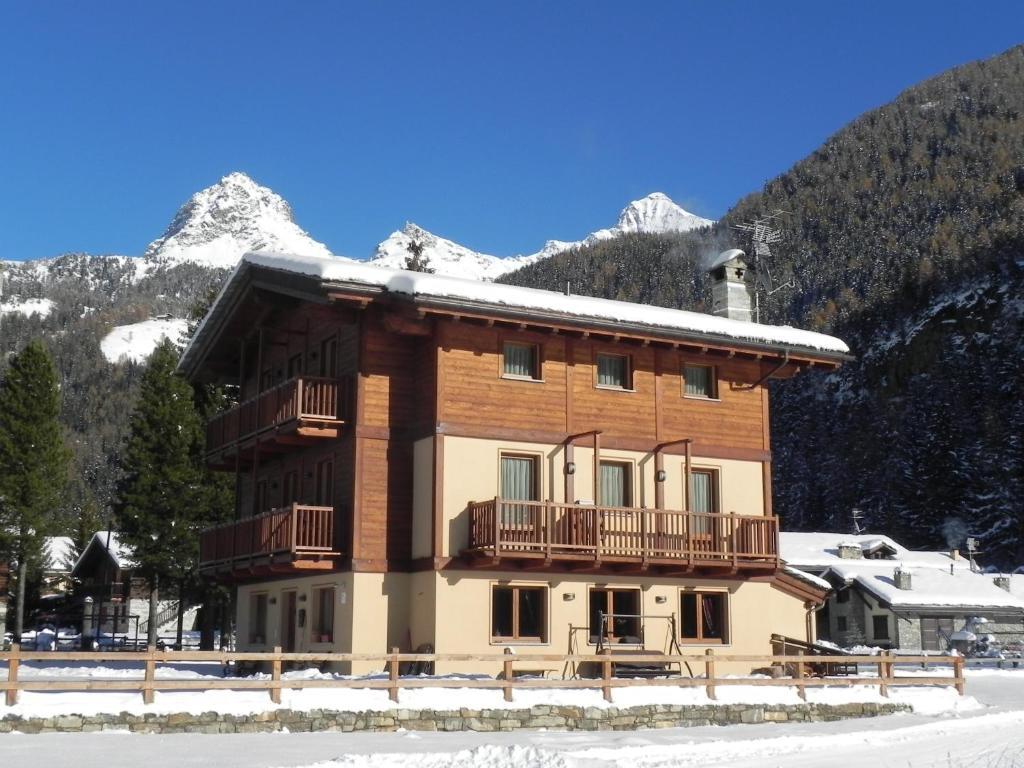 Villa Americana Chambres D'Hotes Champoluc Eksteriør bilde